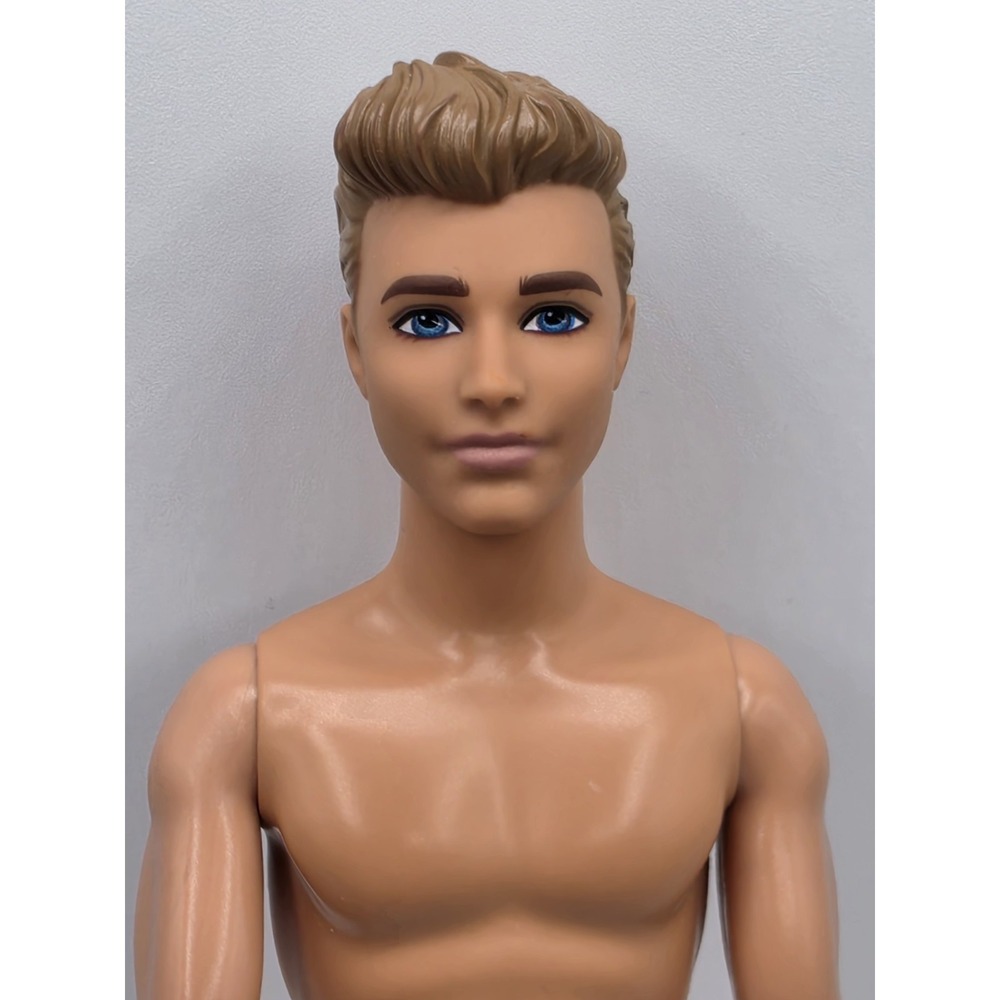 Mattel Barbie Hybrid Ken Fashionistas‎ Doll Light Brown Hair 2016 Head 2017 Body